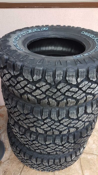 Vand anvelope noi all season,all terrain 255/55 R19 Goodyear Duratrac