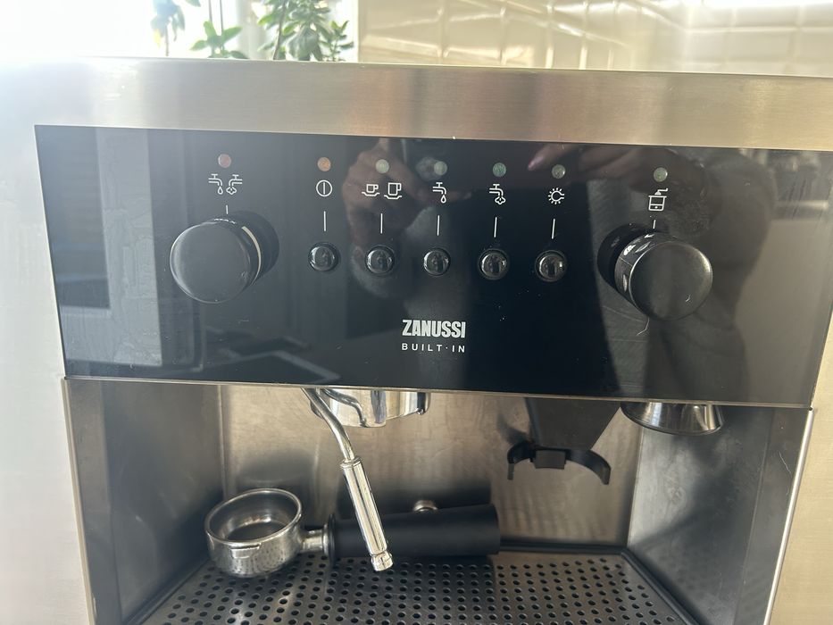Espressor Zanussi Incorporabil