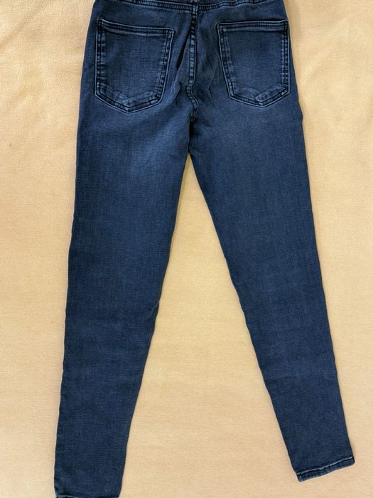 Детско дънки на ZARA