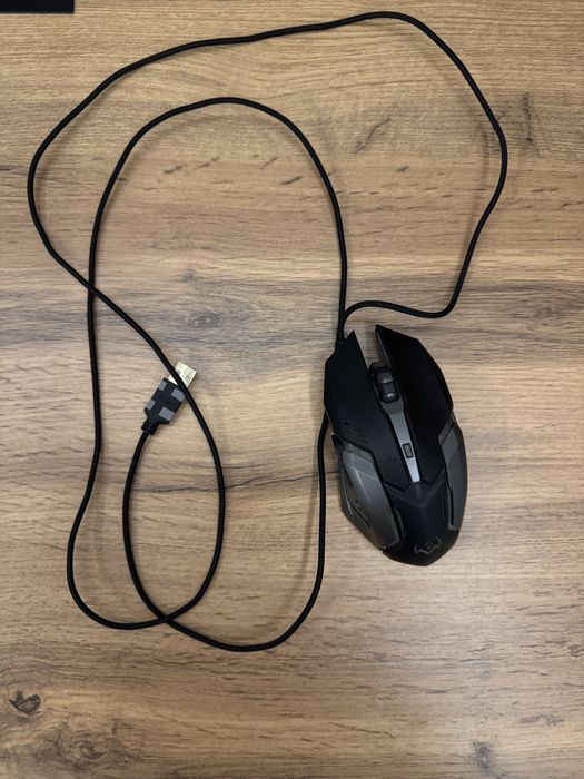 Продам игровую мышку