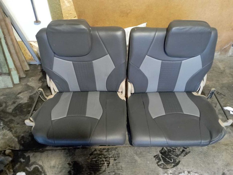 Продам третий ряд сидений на Прадо 120