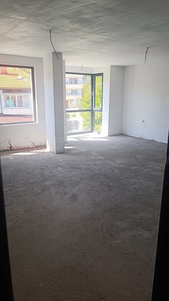 Продава се Двустаен апартамент в Смолян, Невястата - 82 кв.м за 866 €/кв.м - Снимка #1