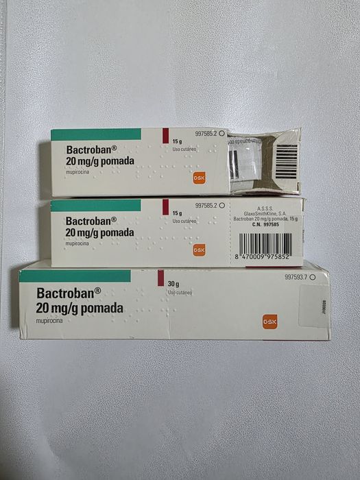 Vând unguent Bactroban