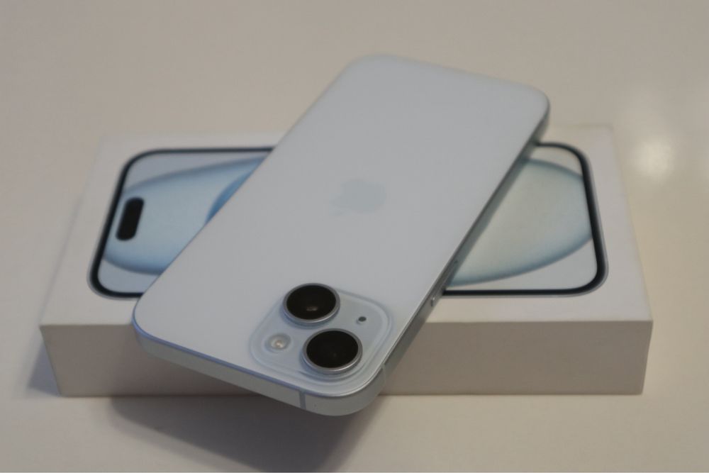Iphone 15 256 GB blue