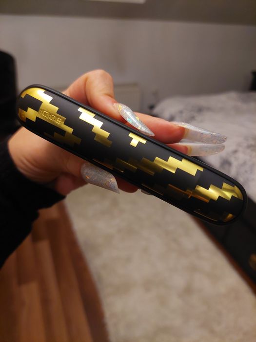 Iqos Iluma I ediție limitata