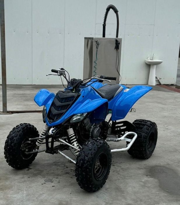 Yamaha raptor 660