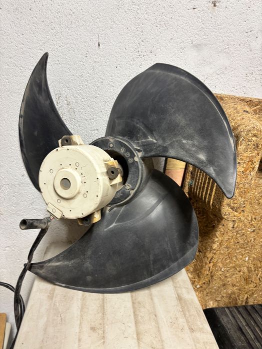 Motor + elice unitate exterioară  SAMSUNG