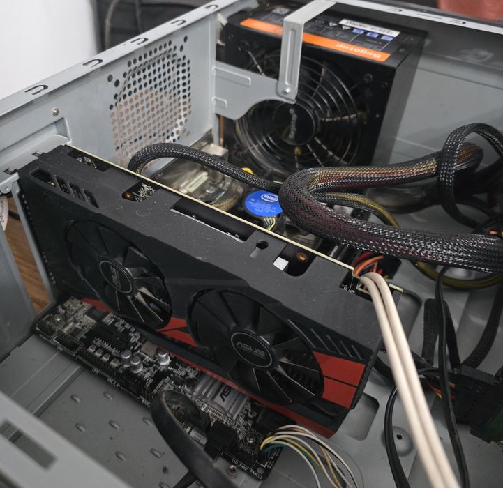 Pc Gaming GTX 1050Ti 4Gb , i5-7400 3.0GHz,  8Gb DDR4 3200 mhz