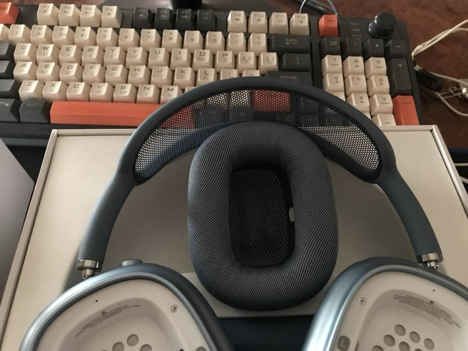 AirPods Max (Blue) 1:1 Premium