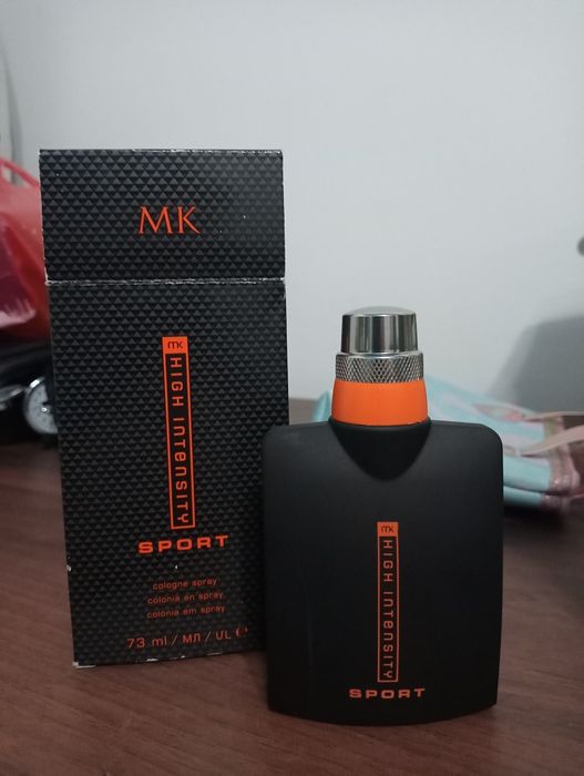 Продам духи оригинал