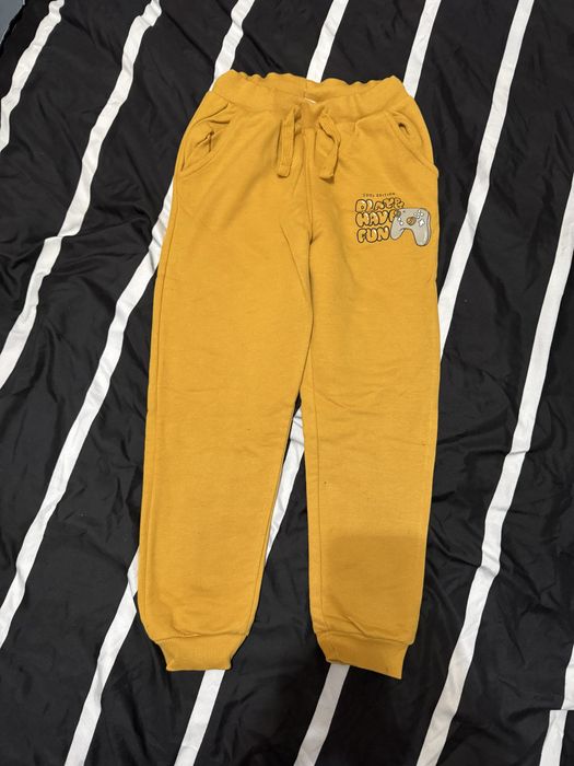 Lot haine copii marimea 122-128