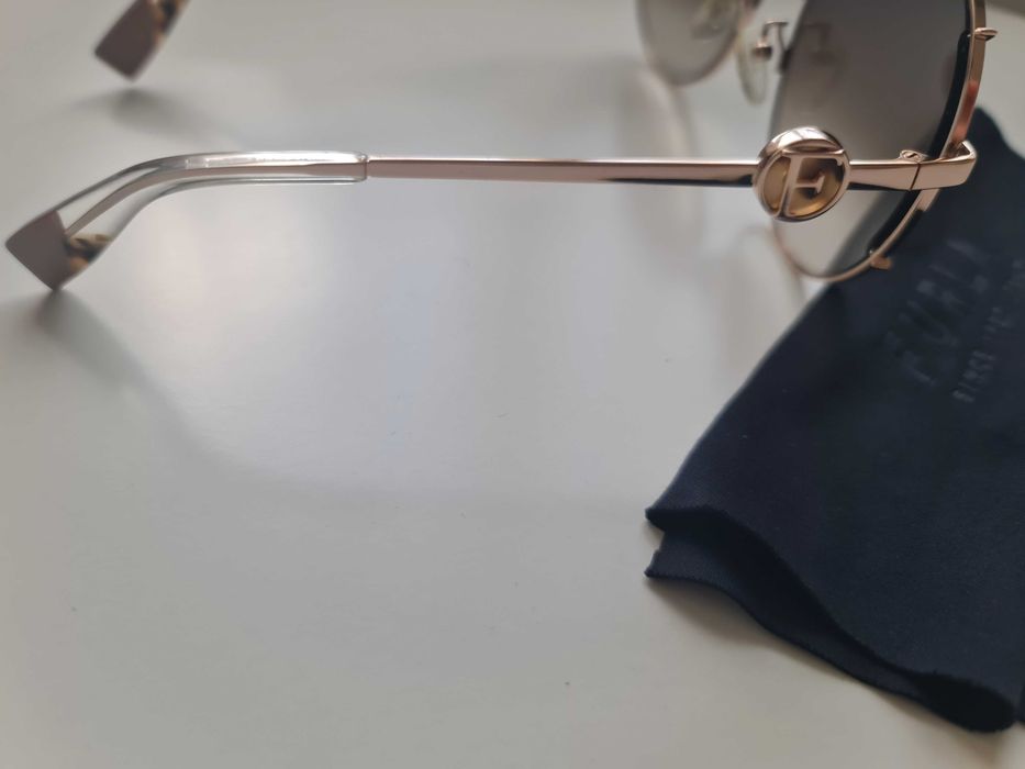 FURLA дамски слънчеви очила