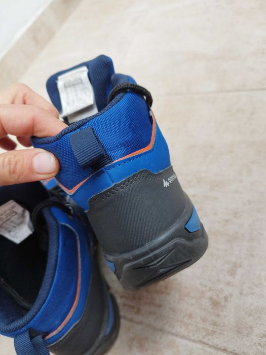 Оригинални зимни обувки Adidas,Quechua