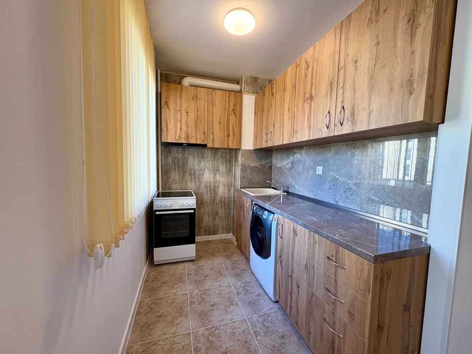 Дава се под наем Тристаен апартамент в Варна, Лятно кино Тракия - 70 кв.м за 459 € - Снимка #12