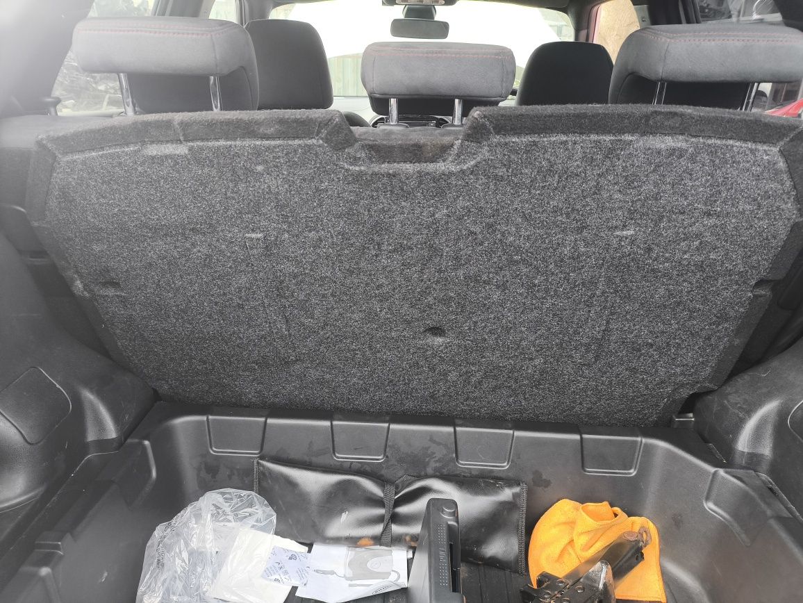 Кора в багажник за Nissan Juke