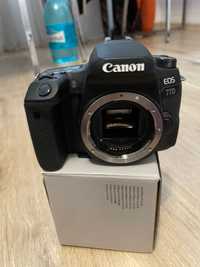Canon DSLR EOS 77D complet stare impecabila sau pe bucati