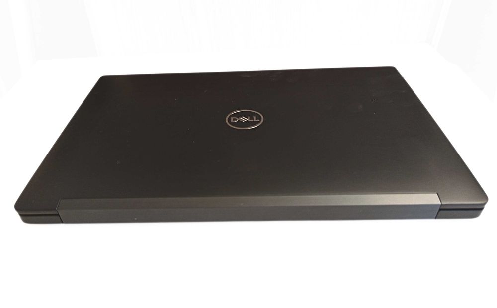 Лаптоп Dell Latitude 7390 Black Notebook 33.8 cm13.3"