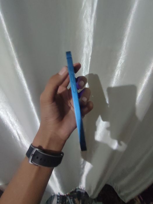 iPhone 13 karopka yo