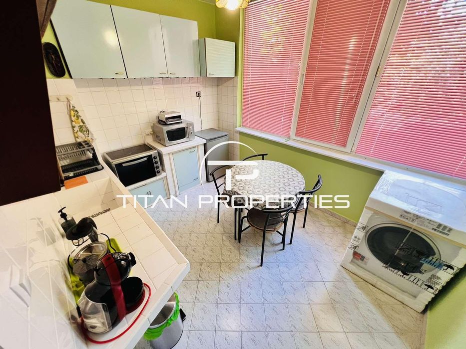 Дава се под наем Двустаен апартамент в Бургас, Лазур - 68 кв.м за 408 € - Снимка #4