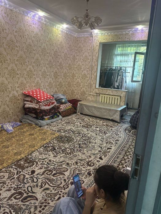 Chilonzor metro yonida