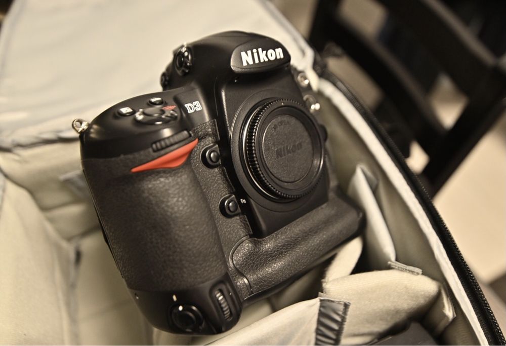Nikon D3 - 2500 lei