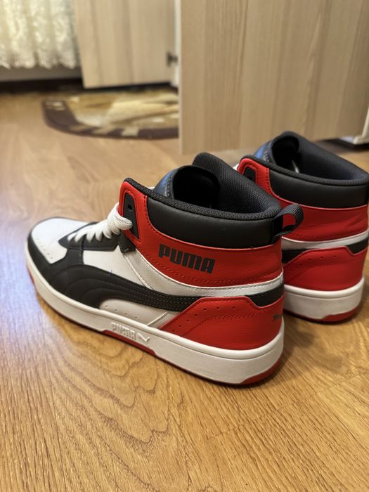 Adidasi Puma Rebound Joy