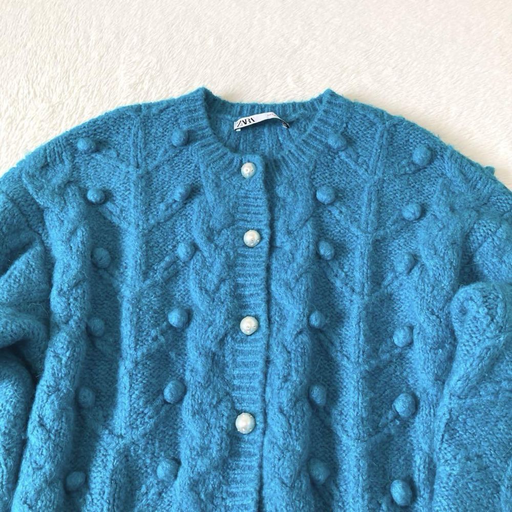Cardigan Zara cu perle din lână