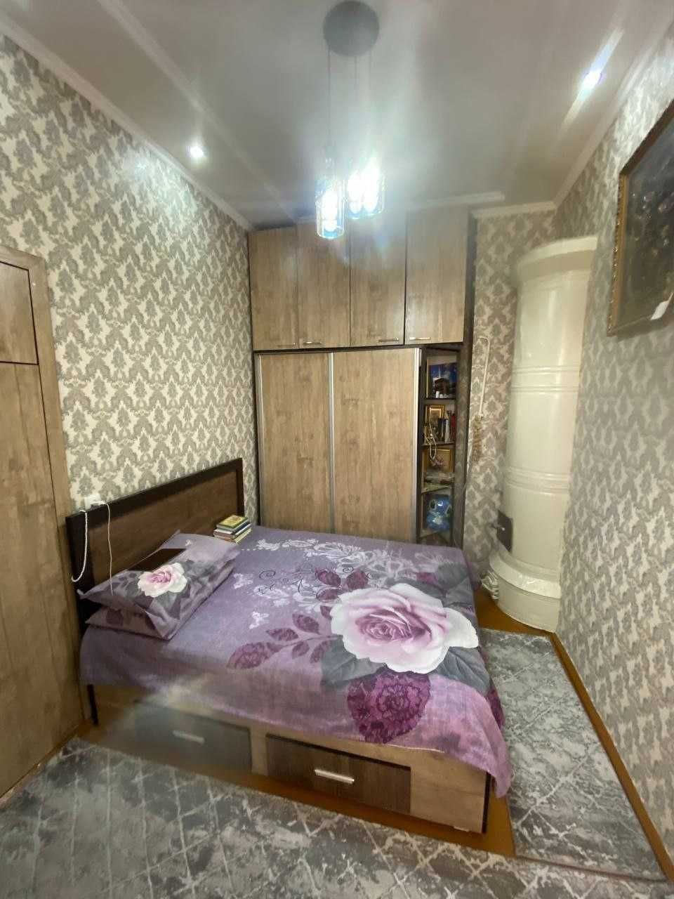 Срочно уй  Янгийул шахан Артикова ГАИ якинида нархи 53000