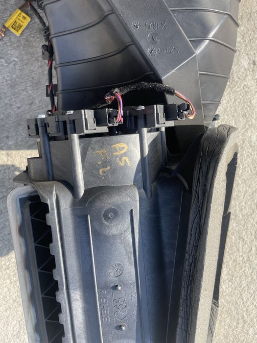 Grup caldura Audi A4 A5 B8 volan stanga Europa