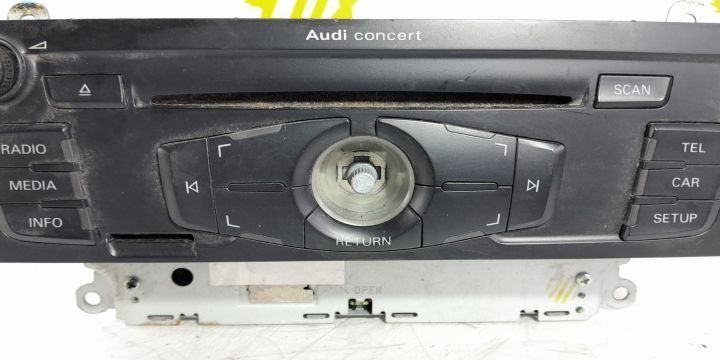 Radio CD player 8t1035186p Audi Q5 8R seria