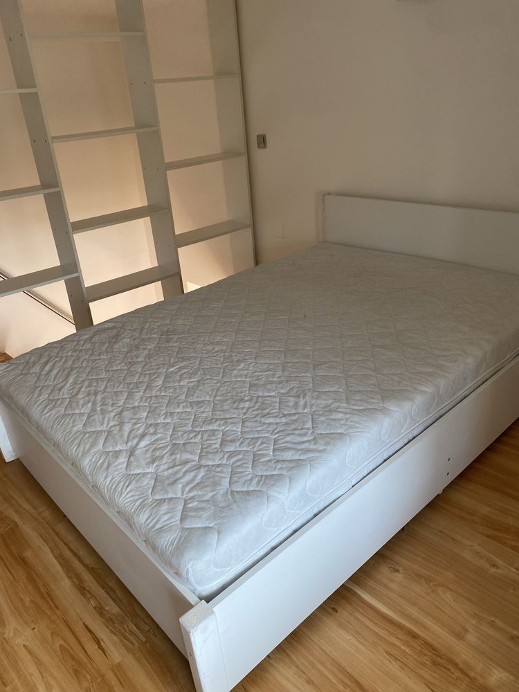 De închiriat  spatiu comercial,apartament