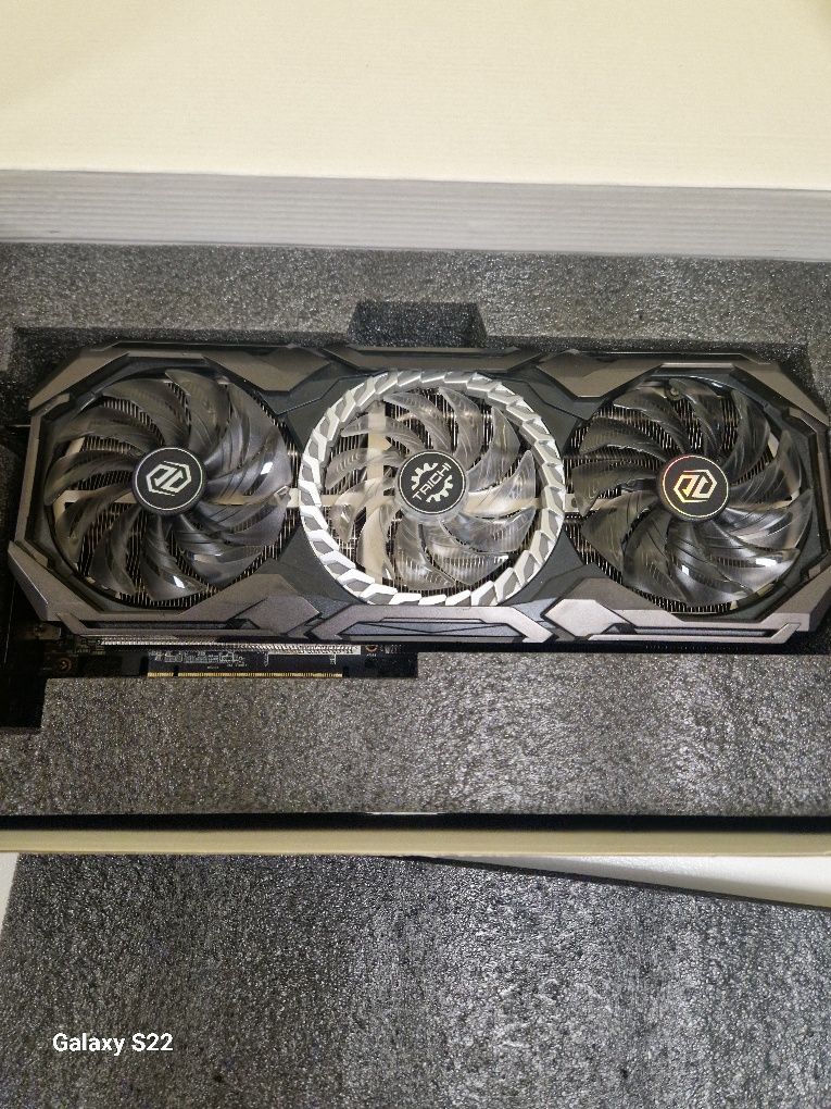 Видео карта Radeon