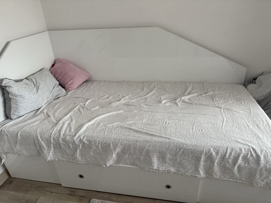 Mobilier MDF alb livrare în craiova