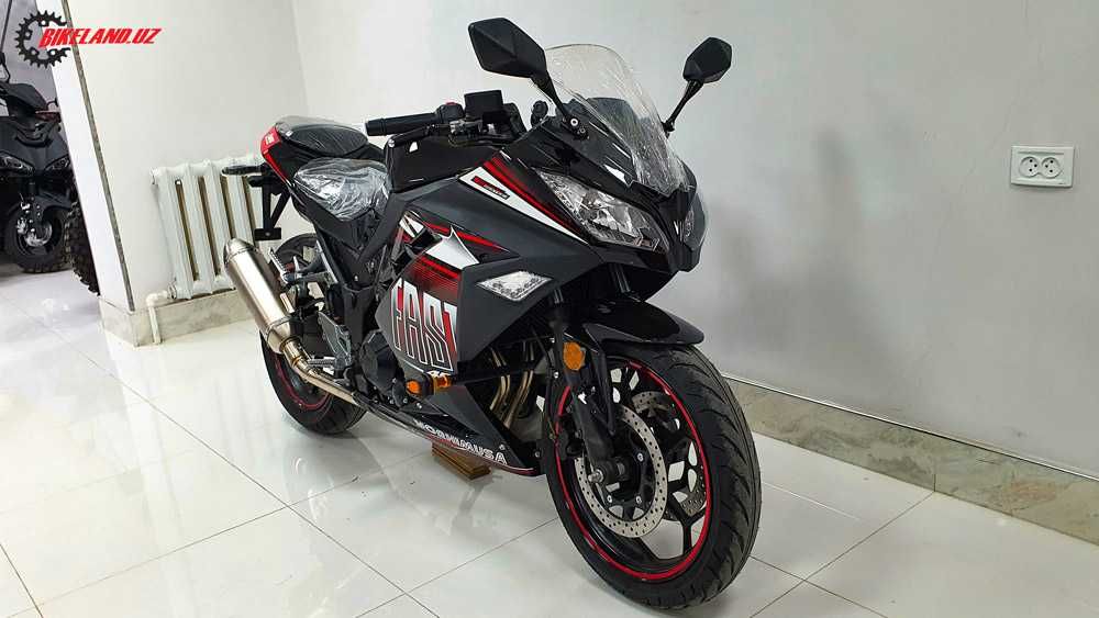 Новый мотоцикл Bikeland NINJA 400