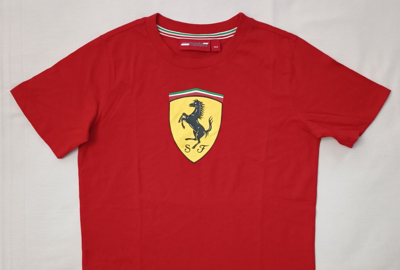 Scuderia Ferrari F1 T-Shirt оригинална тениска ръст 140-152см фланелка