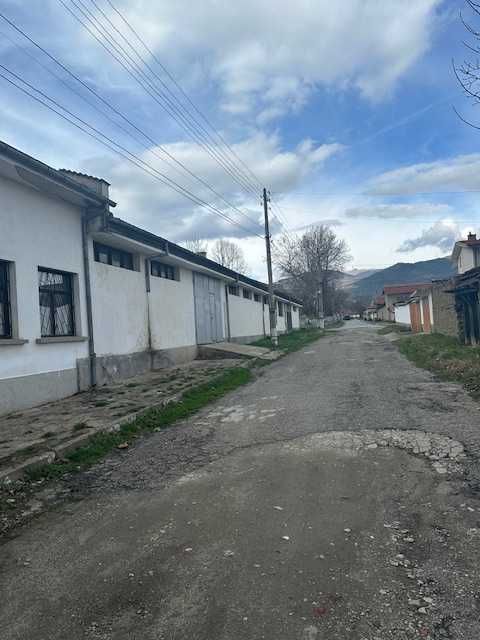 Продава се Промишлена сграда в Казанлък - 810 кв.м за 531 €/кв.м - Снимка #3