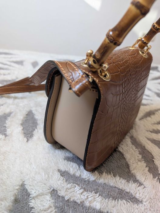Geanta crossbody piele cu maner bambus si aspect piele de crocodil