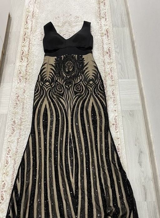 Официална рокля за повод