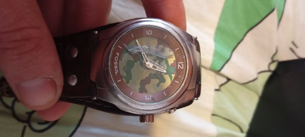 Lot ceasuri Fossil ,Casio,Rooawear,Loknat