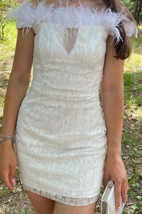 Официална рокля ръчно изработена