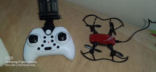 Мини-квадрокоптер дрон с WI-FI камерой