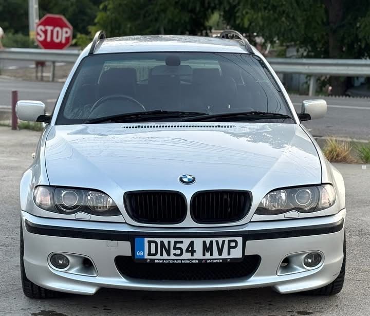 Dezmembrez BMW 330D 204cp,Manual,M Tech 2,Xenon,Recaro,volan M,jante M