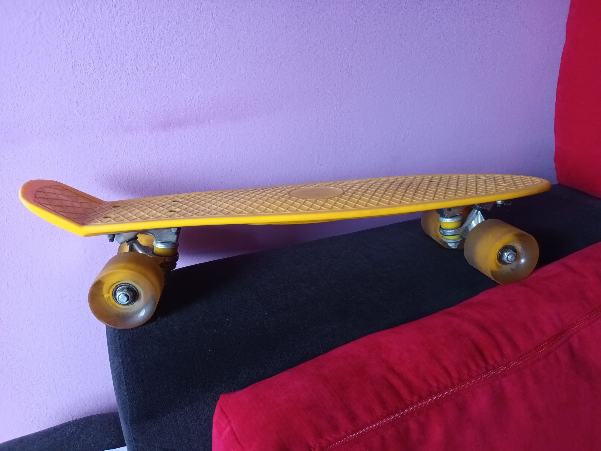 Vand Pennyboard putin folosit stare f.buna