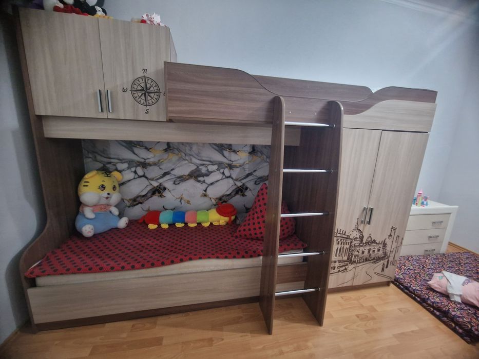 Продаются двухярусный кровать в отличном.состояние