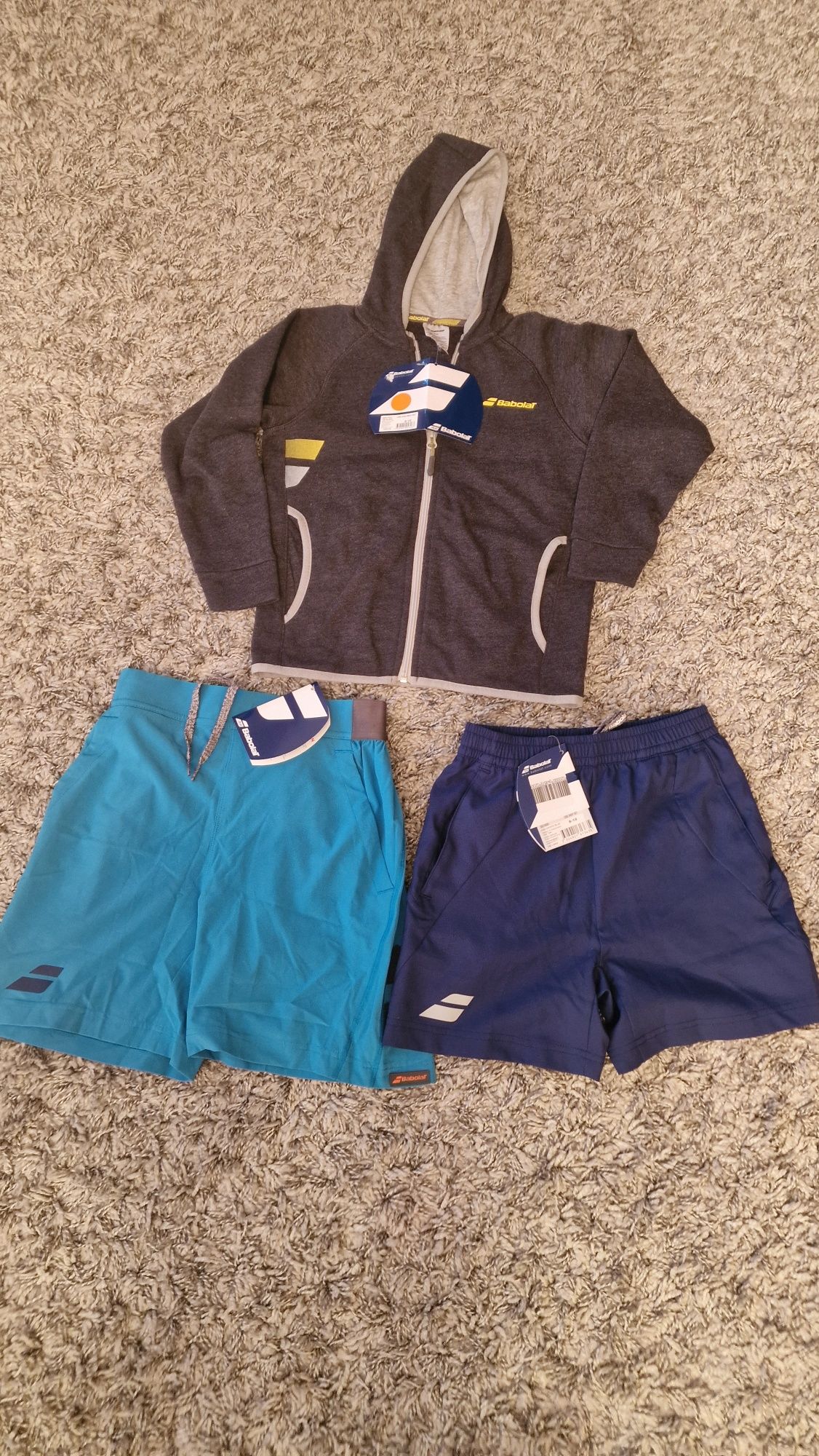 Babolat НОВ Екип за тенис на корт 8-10год