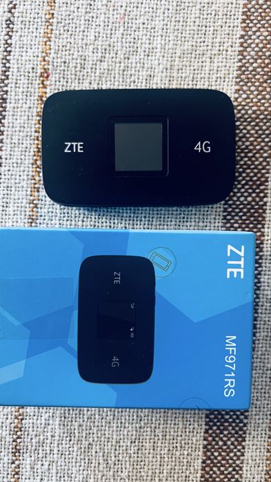 4G рутер- ZTE MF971RS - бисквитка