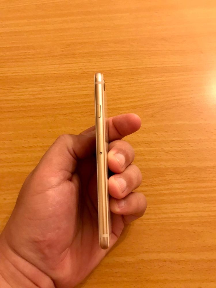 Iphone 8 Gold 64gb Impecabil Baterie 100% Anunț Valabil Doar București