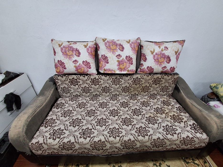 Продам диван раскладной