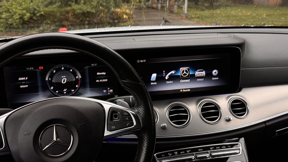 Mercedes E Class impecabil