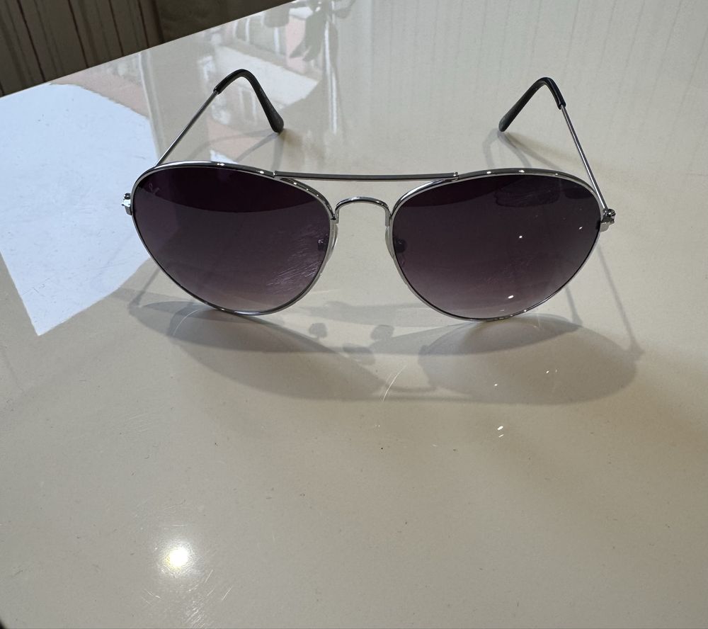 Слънчеви очила Dior и RayBan